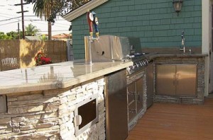 outdoor kitchen on the deck